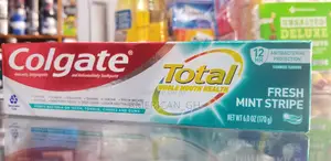 Colgate Total Fresh Mint Strips