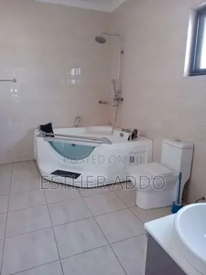 4bdrm Duplex in Ashaley Botwe for rent