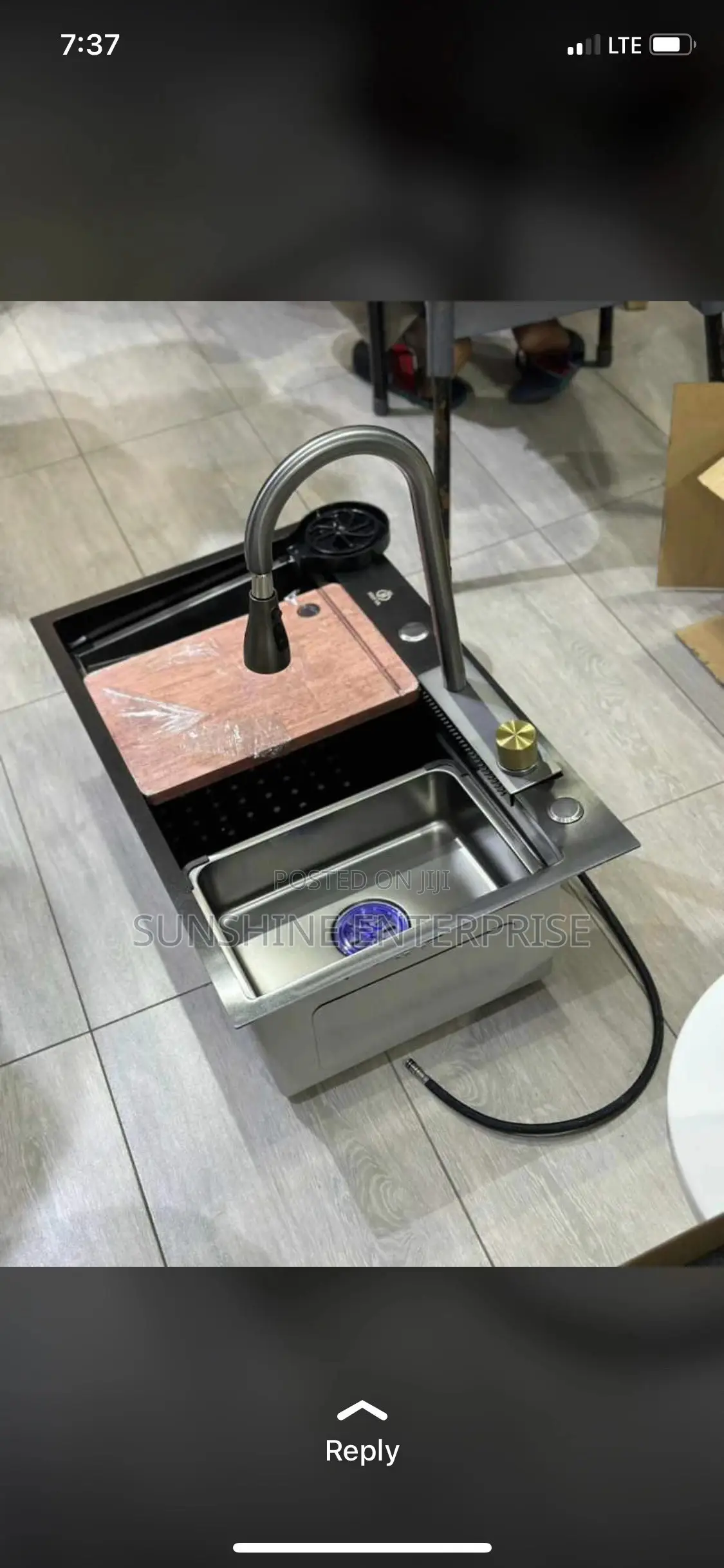 Huma Water Fall Sink With Glass Cup Wash