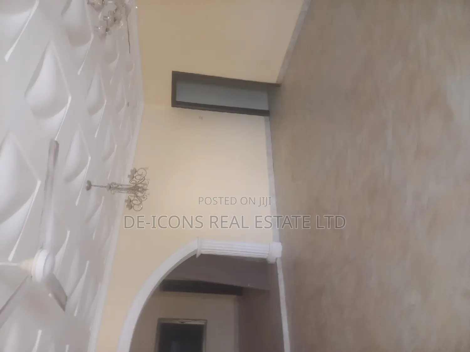4bdrm Mansion in De-Icons Real Estate, Awutu Senya East Municipal