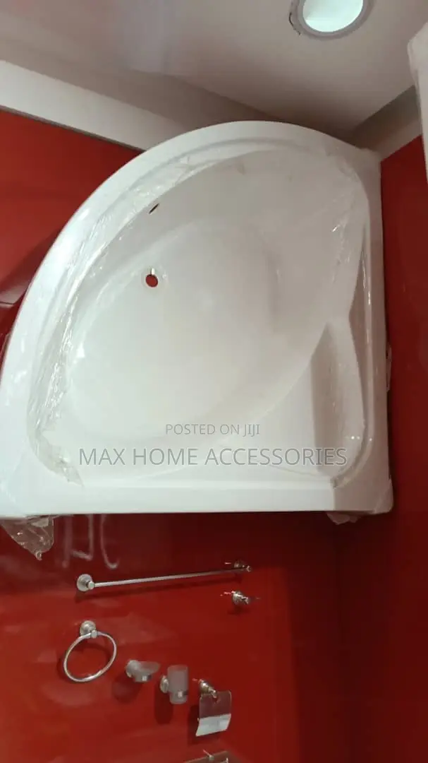 Corner Bath Tub
