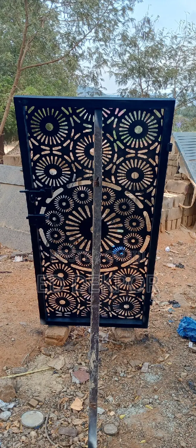 Hill Small CNC Small Gate