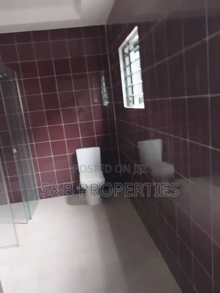 4bdrm House in West Legon for sale
