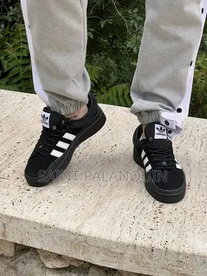 Adidas Campus