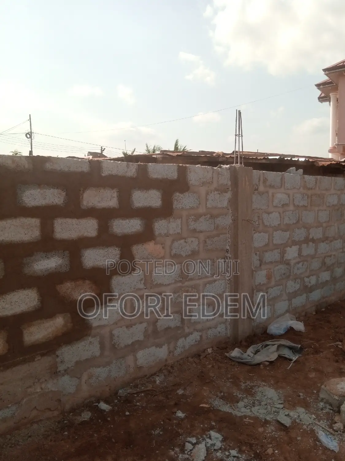Maison and Supervisor Available