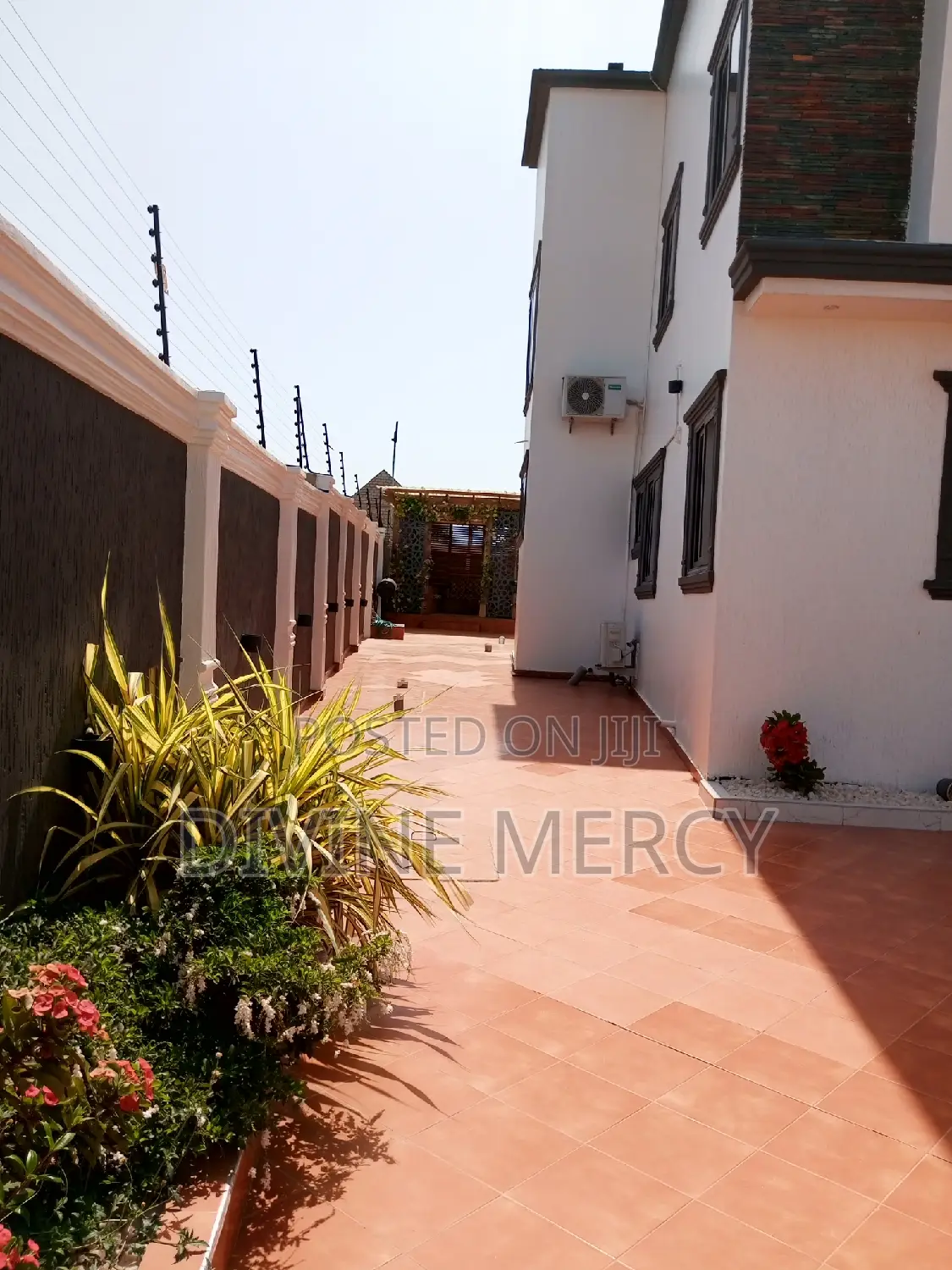 Furnished 4bdrm Duplex for sale