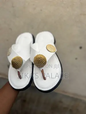 Royal White Ahenema