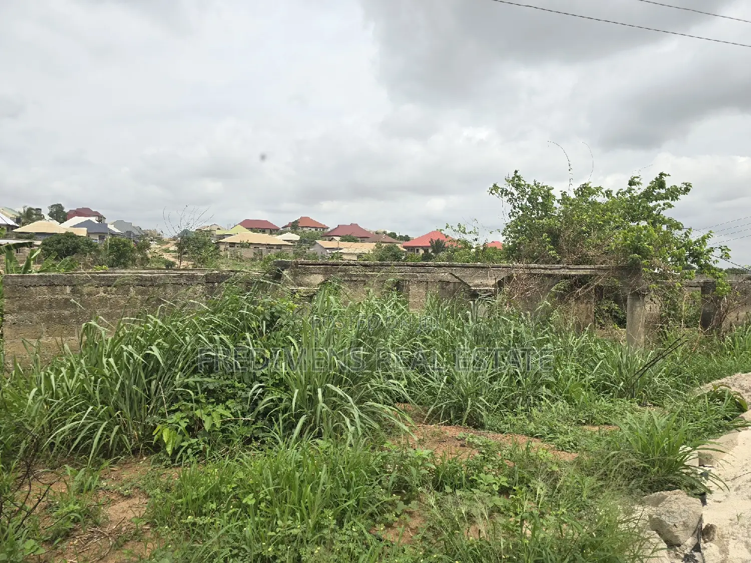 6bdrm House in Fredimens Real, Afigya-Kwabre for sale