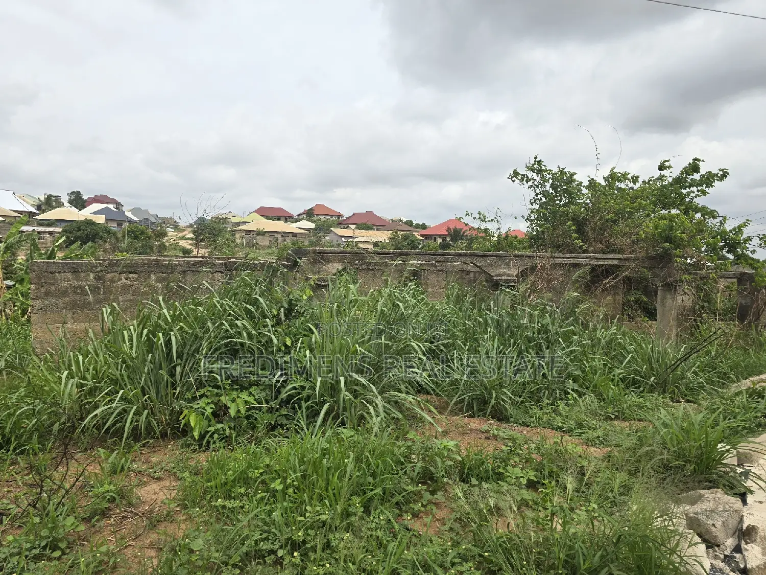 6bdrm House in Fredimens Real, Afigya-Kwabre for sale