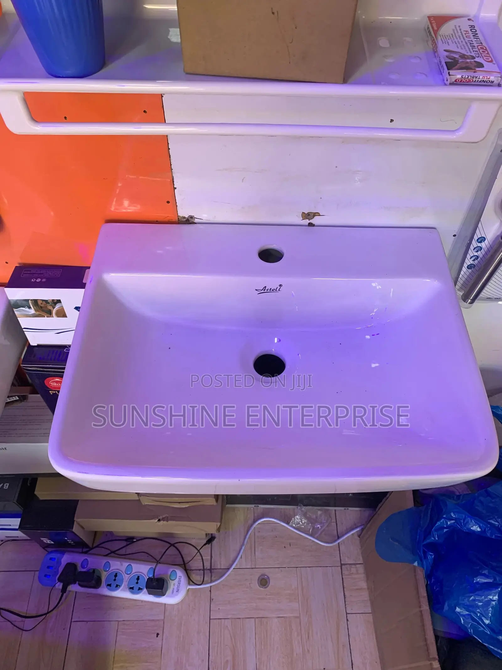 Astell Hanging Wash Hands Basin