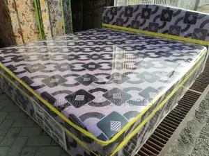 Inbuilt Bed With Mattress (Queen)