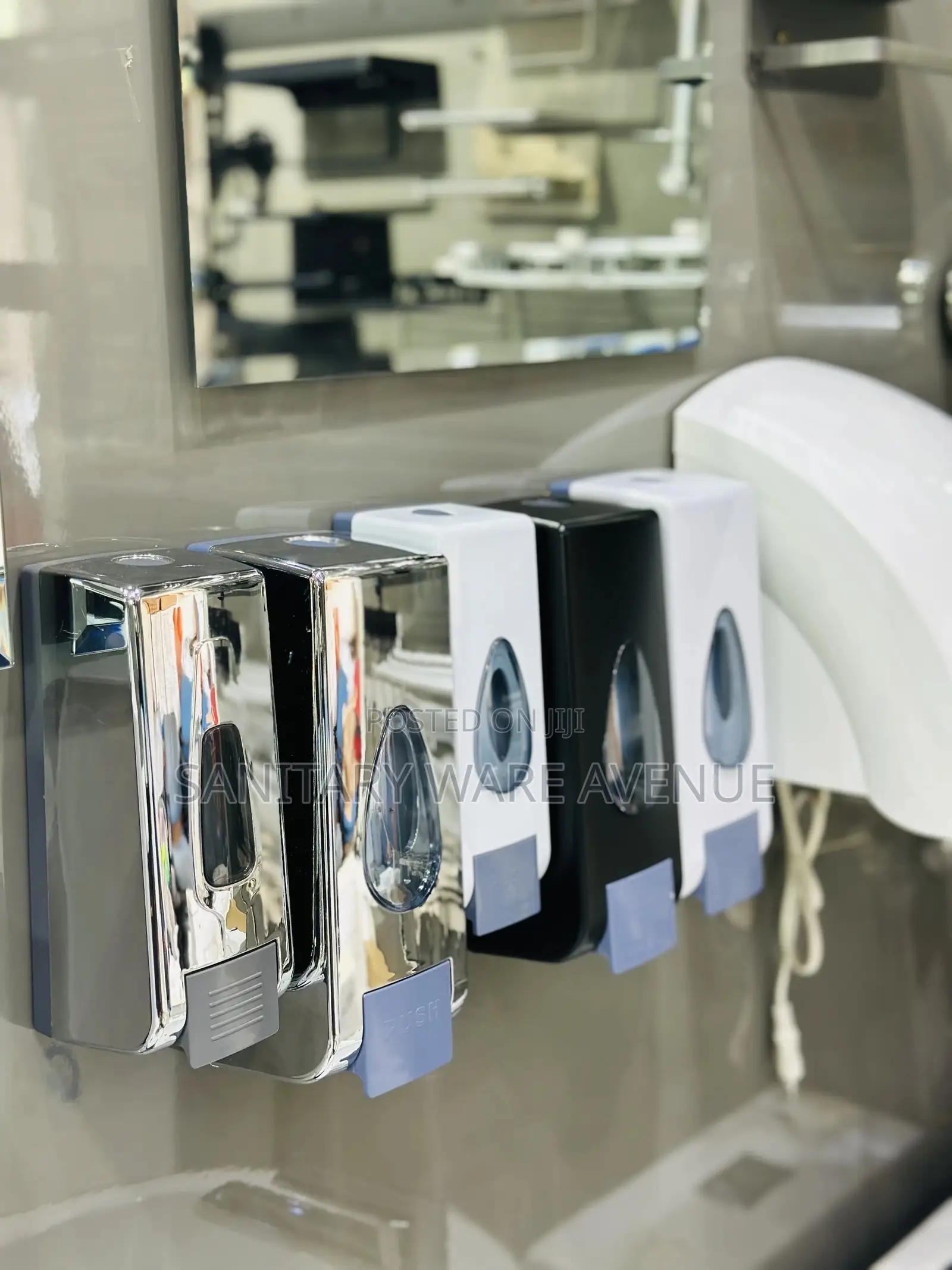 Soap Dispensers - Manual Soap Dispenser