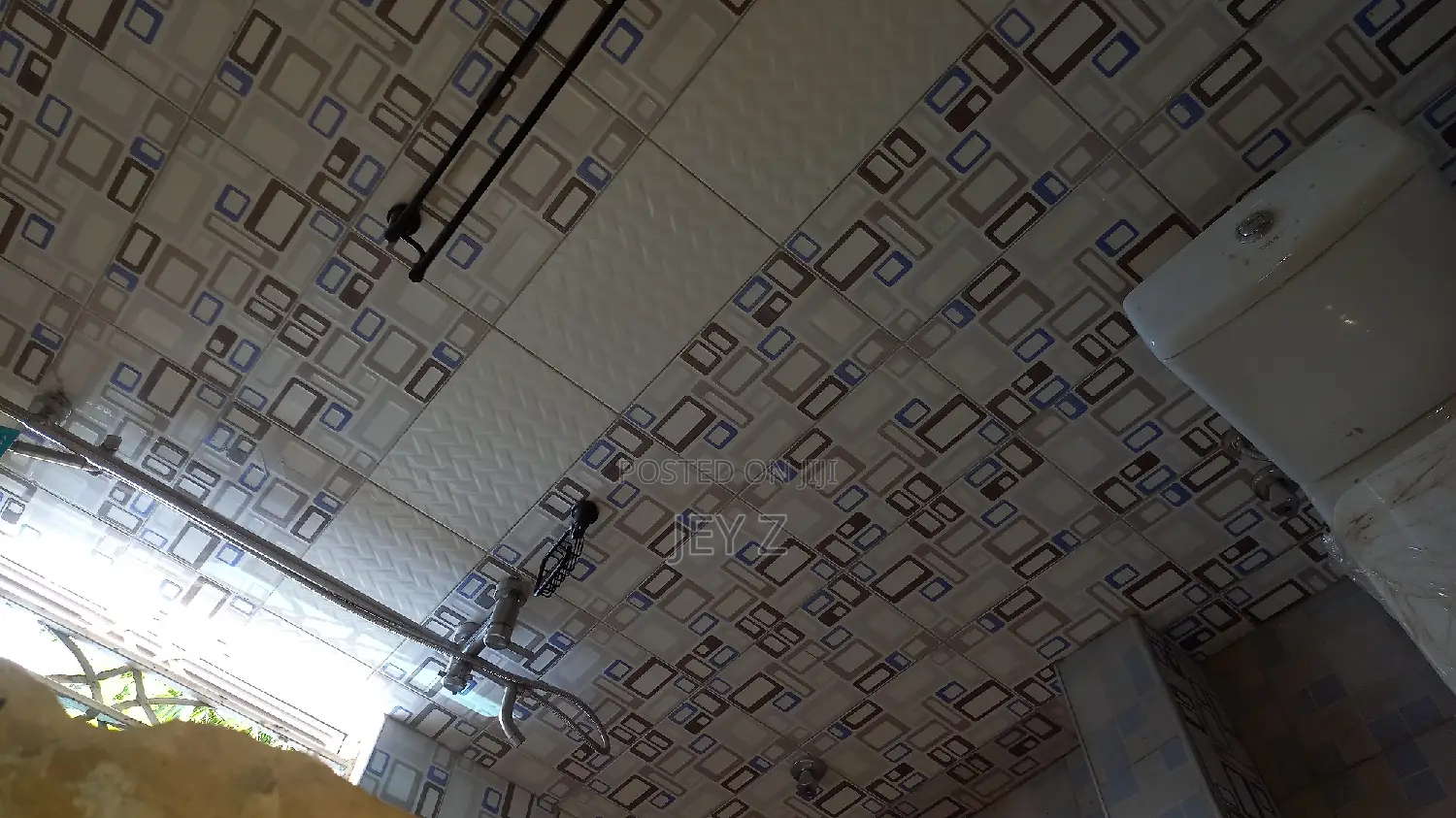 Unique Tiling