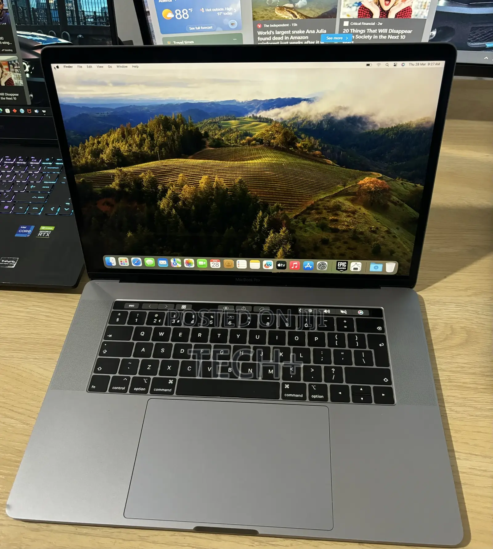 Laptop Apple MacBook Pro 2018 18GB Intel Core I7 SSD 512GB