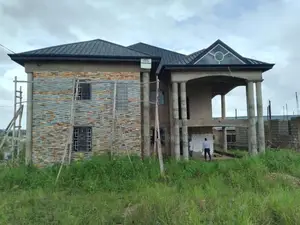 4bdrm Mansion in Feetec Properties, Tema Metropolitan for sale