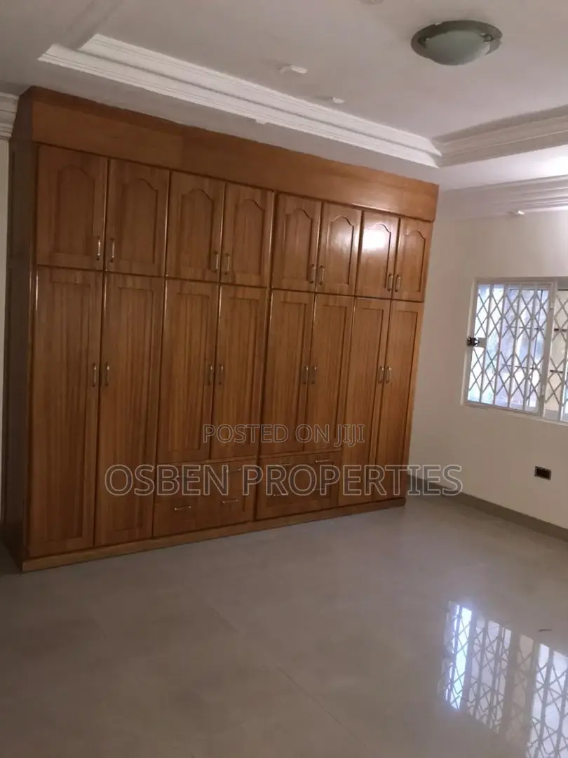 Furnished 6bdrm Mansion in Pleasant Properties, Spintex for sale