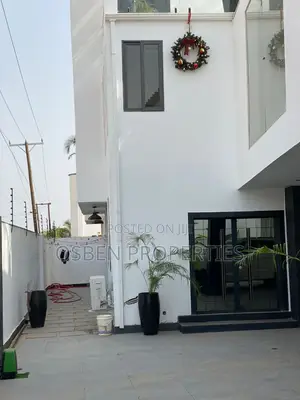 Furnished 6bdrm Mansion in Pleasant Properties, Spintex for sale