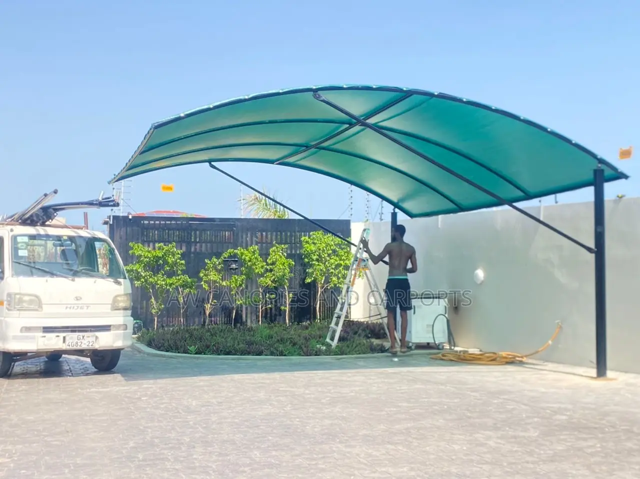 Beautiful Carport for Your Home and Office Space