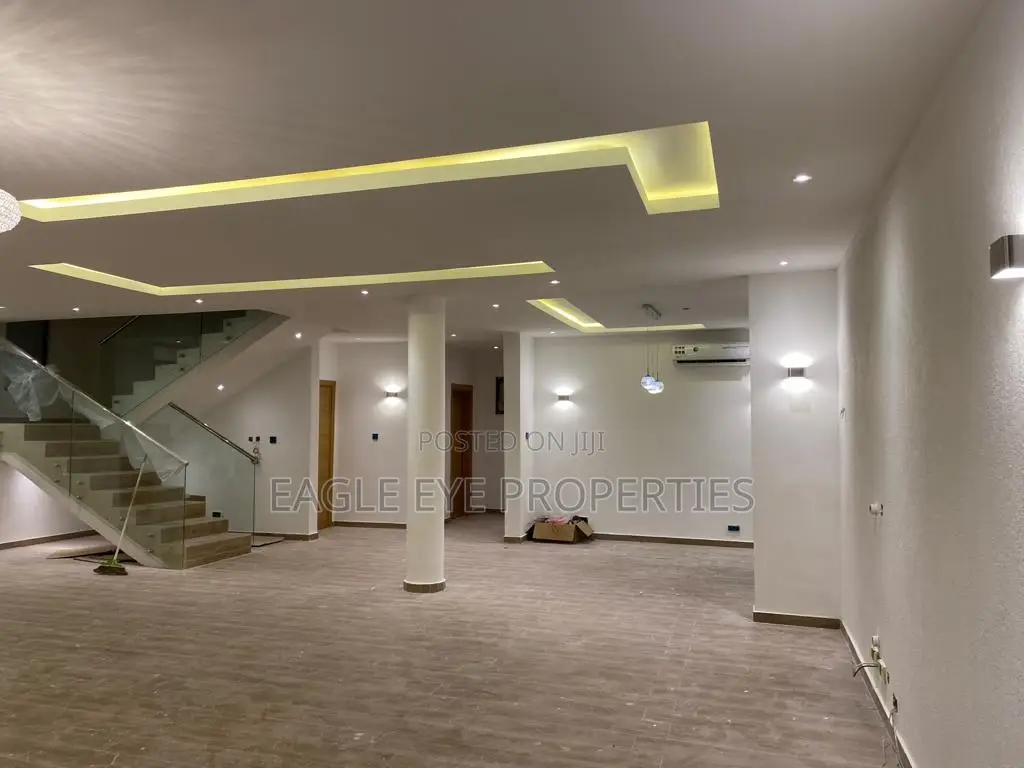 4bdrm House in East Legon for sale