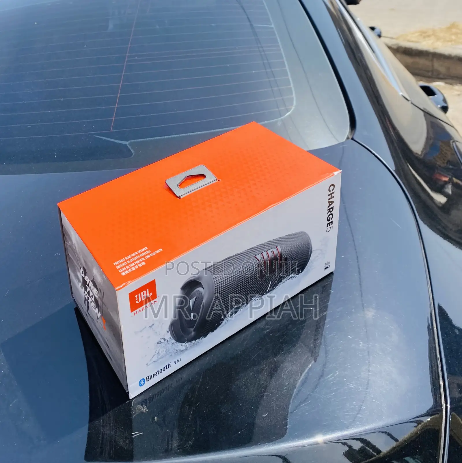Fabulous JBL Charge 5 Portable Bluetooth Speaker(Gray).