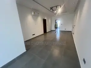 4bdrm House in Bee Decor & Home’S, Oyarifa for sale