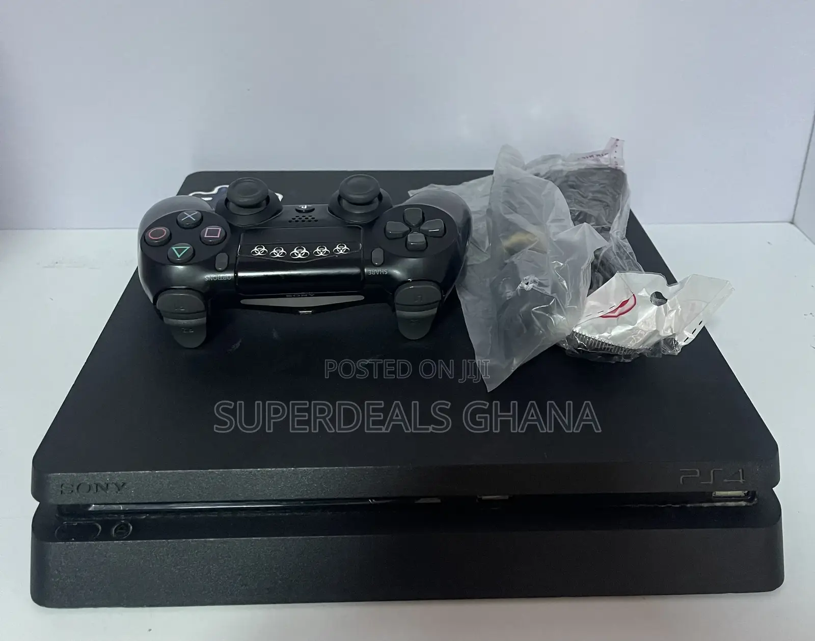Uk Use Ps4 Slim + 5 Games