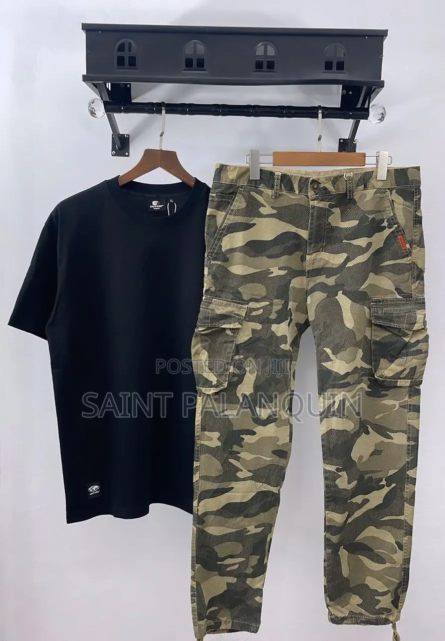 T-Shirt N Side Pocket