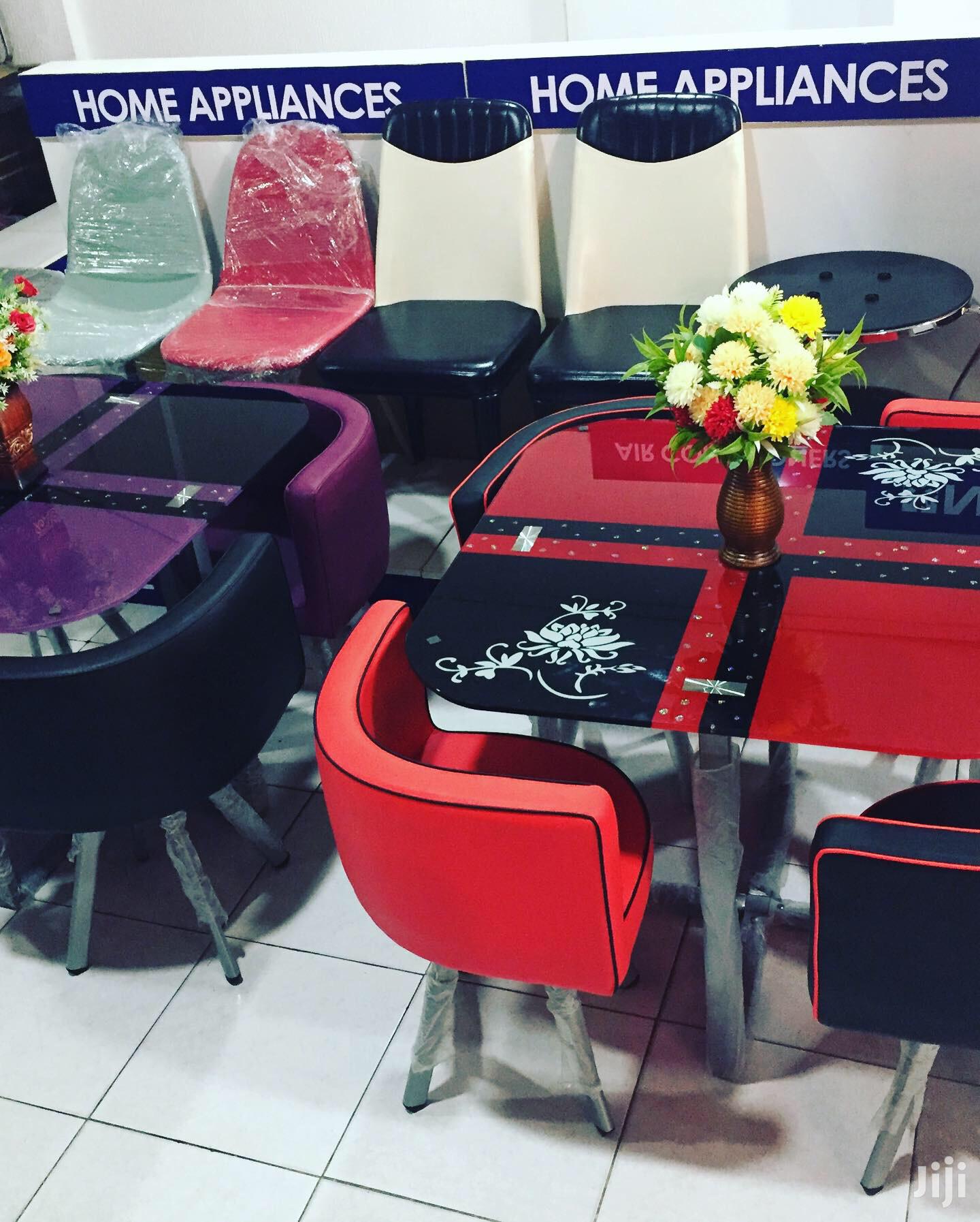 Promotion of 4 Seater Dining Set