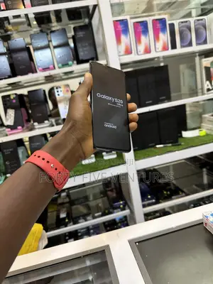 New Samsung Galaxy S20 Ultra 128 GB Black