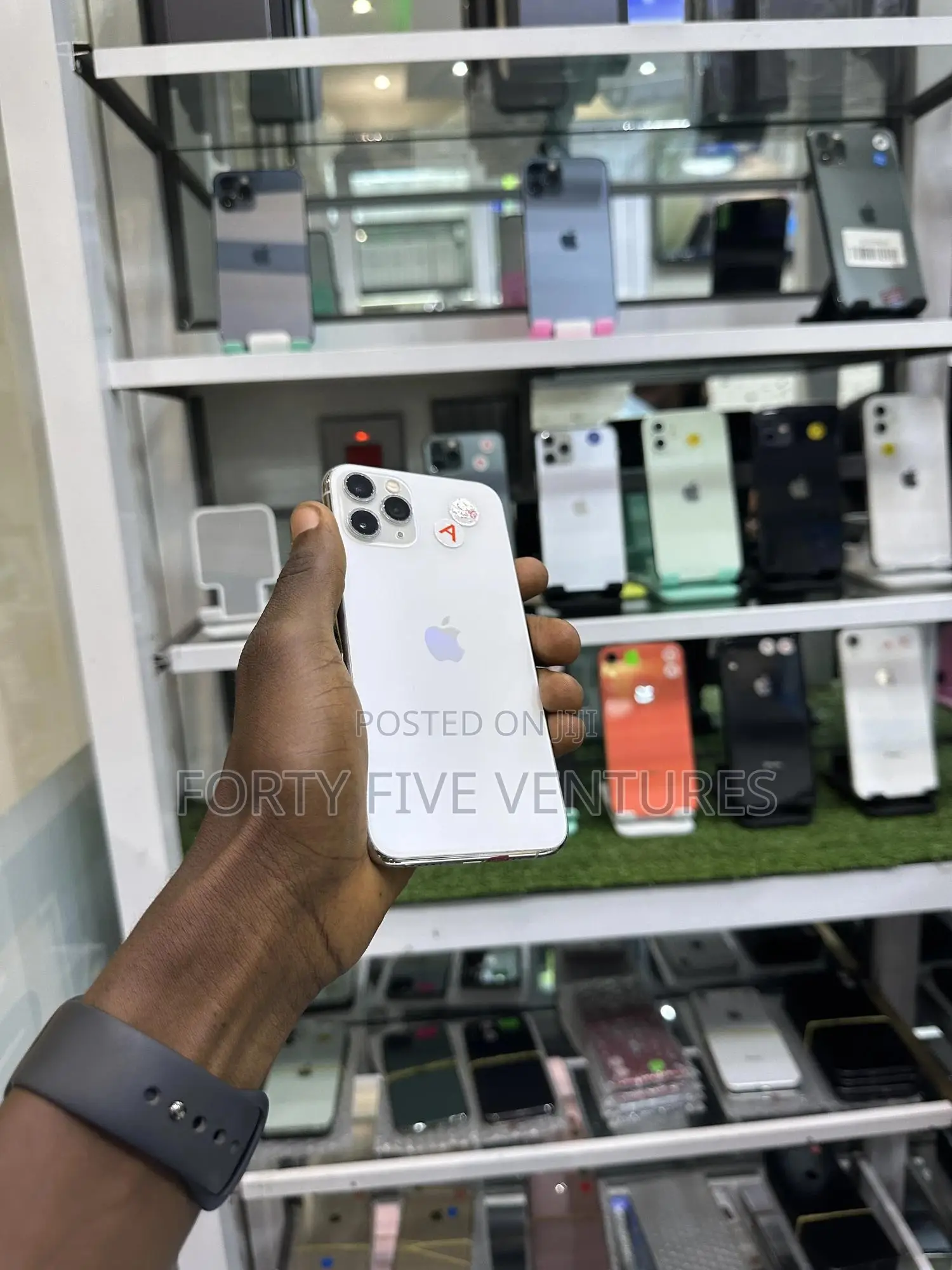 New Apple iPhone 11 Pro Max 256 GB White