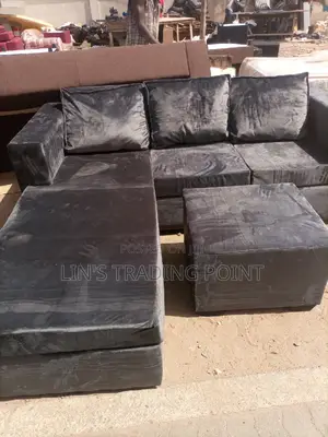 L Shape Sofa Chair With Centre Table