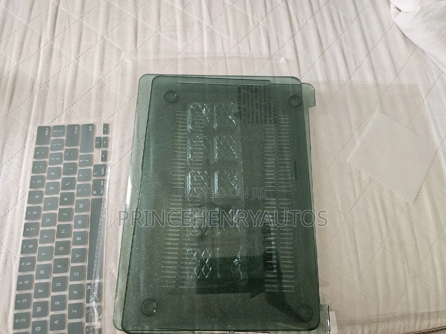 Maychen 3in1 Macbook Accessories for Macbook Pro 13" 2020-23