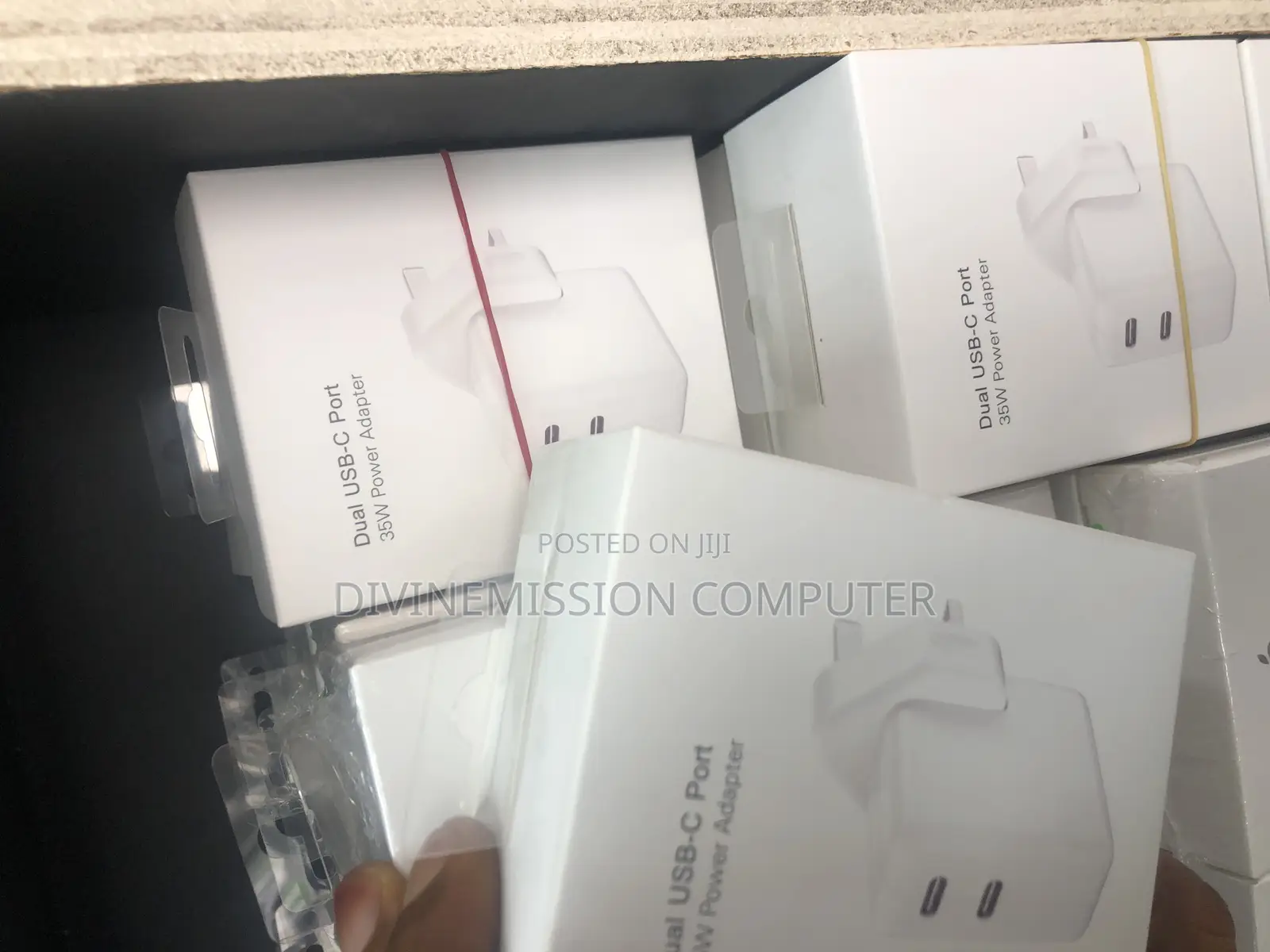 iPhone/iPad 2 Type C Charger 5v. 35w