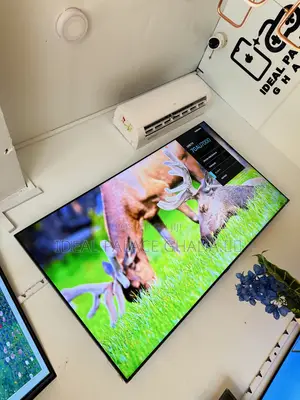 70 Inches Samsung Smart Tv