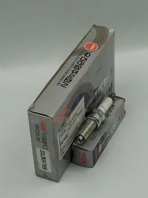 Ngk Iridium Spark Plug Silzkr7b 11 ( 9723 ) + Delivery