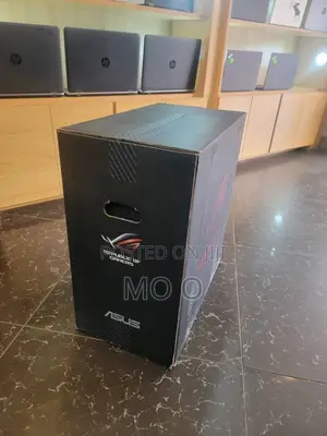 New Desktop Computer Asus ROG STRIX GD30CI 16GB Intel Core I7 SSD 1T