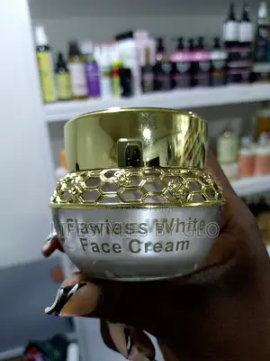 Flawless White Face Cream (Super Glow)