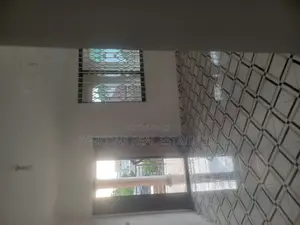1bdrm Duplex in De-Icons Real Estate, Awutu Senya East Municipal