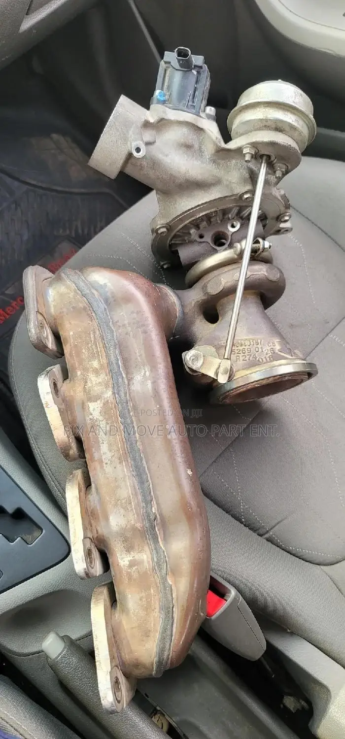 Mercedes Benz C300 Original ENGINE TURBO CHARGER in Stock