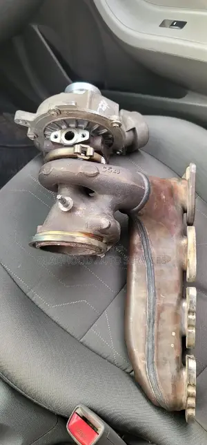 Mercedes Benz C300 Original ENGINE TURBO CHARGER in Stock
