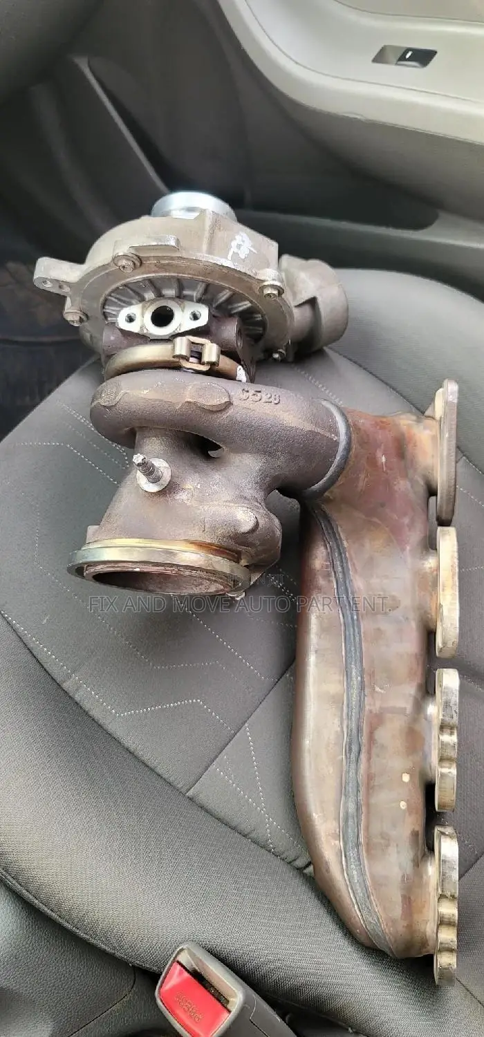 Mercedes Benz C300 Original ENGINE TURBO CHARGER in Stock