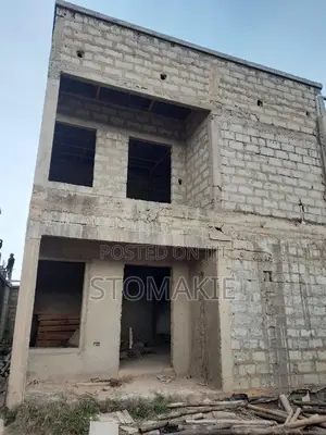 3bdrm House in Estate Gate, East Legon for sale