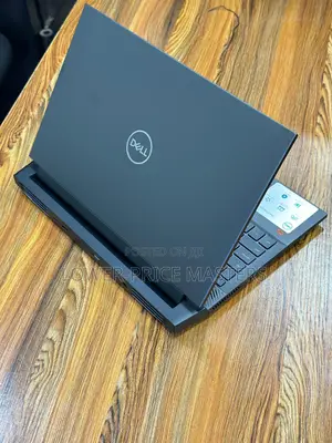 New Laptop Dell G15 5511 16GB Intel Core I7 SSD 1T