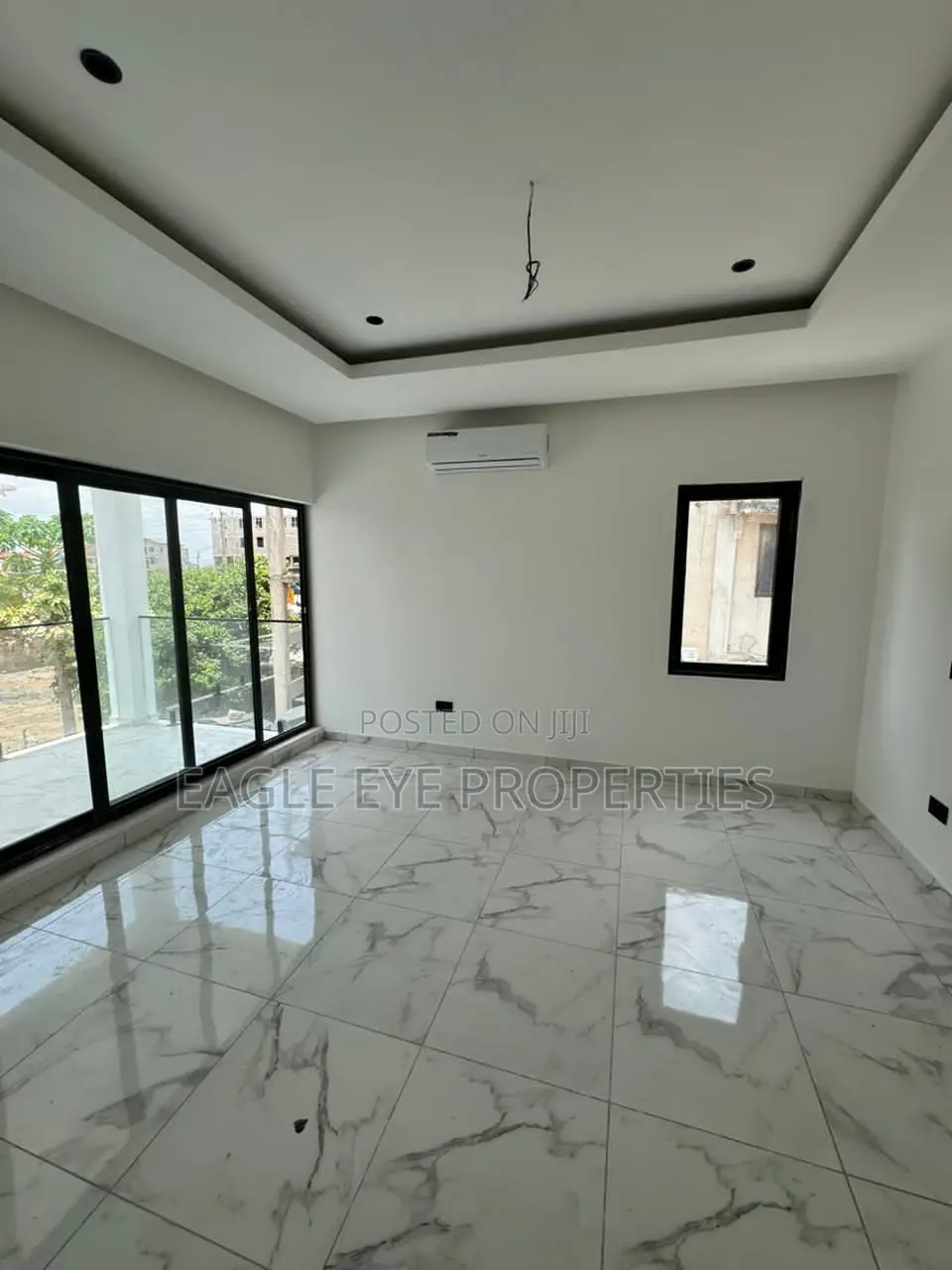 3bdrm House in School Junction for sale