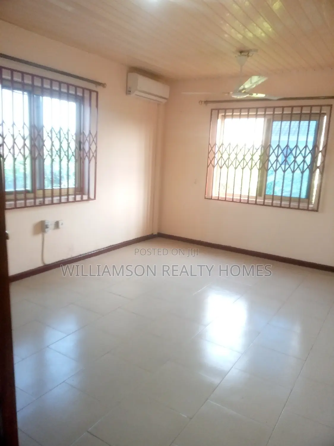 2bdrm Apartment in Community 18 Area, Spintex for rent