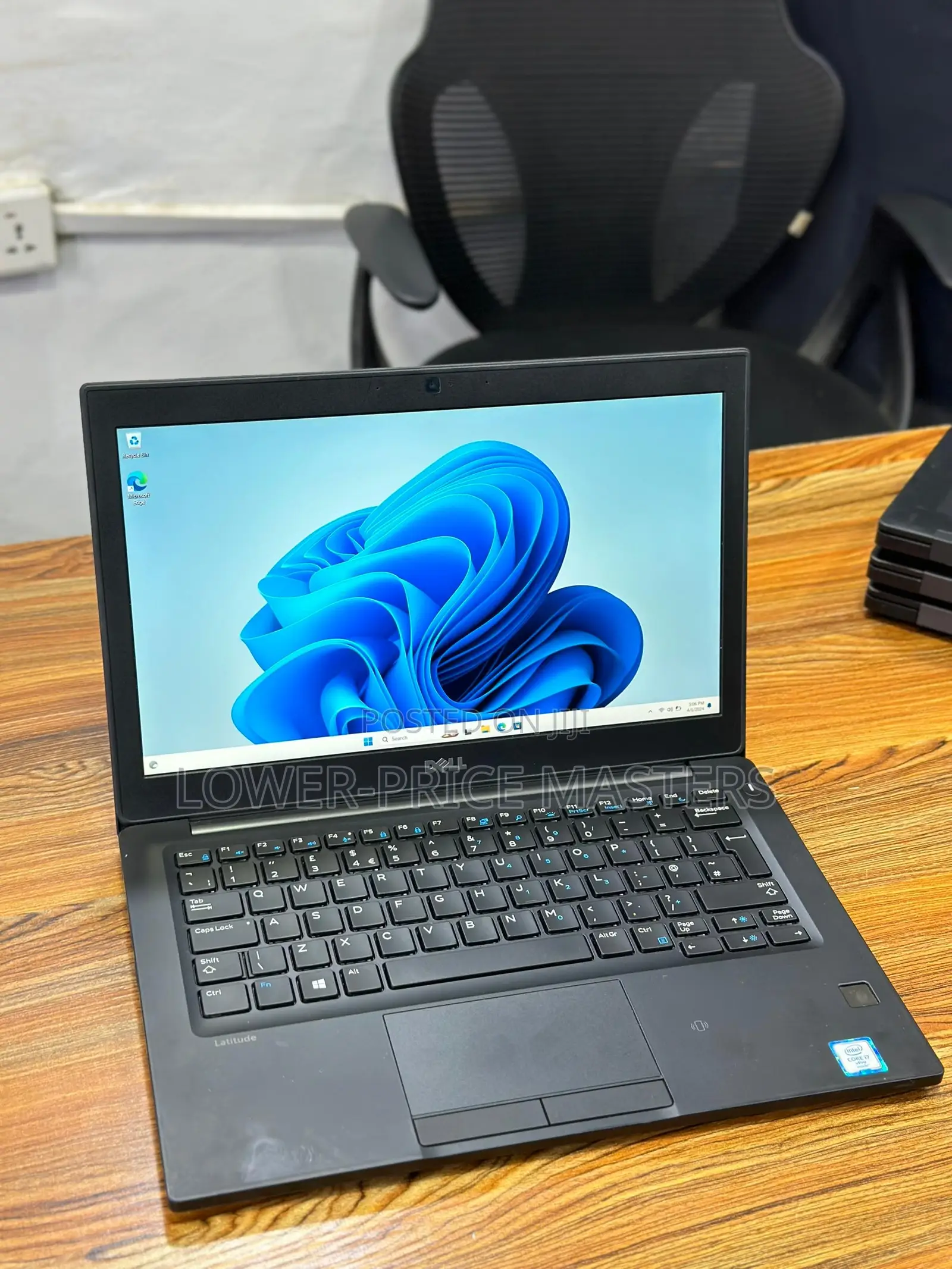 New Laptop Dell Latitude 12 7280 8GB Intel Core I7 SSD 256GB
