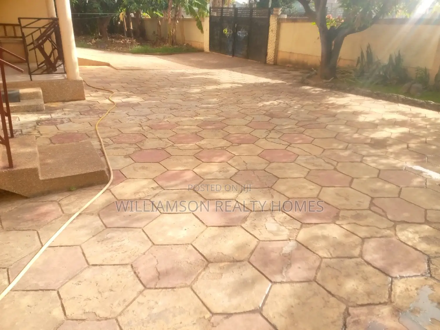 2bdrm Apartment in Community 18 Area, Spintex for rent