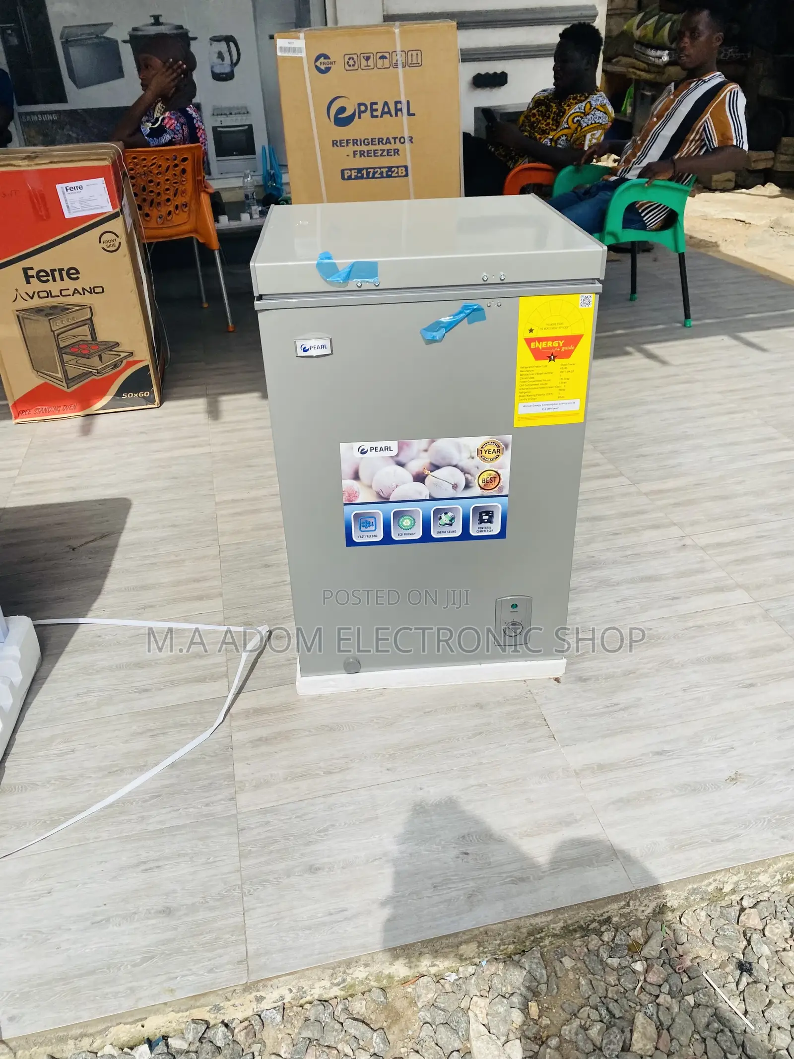 Quality Electric Pearl Single Door Chest Freezer.