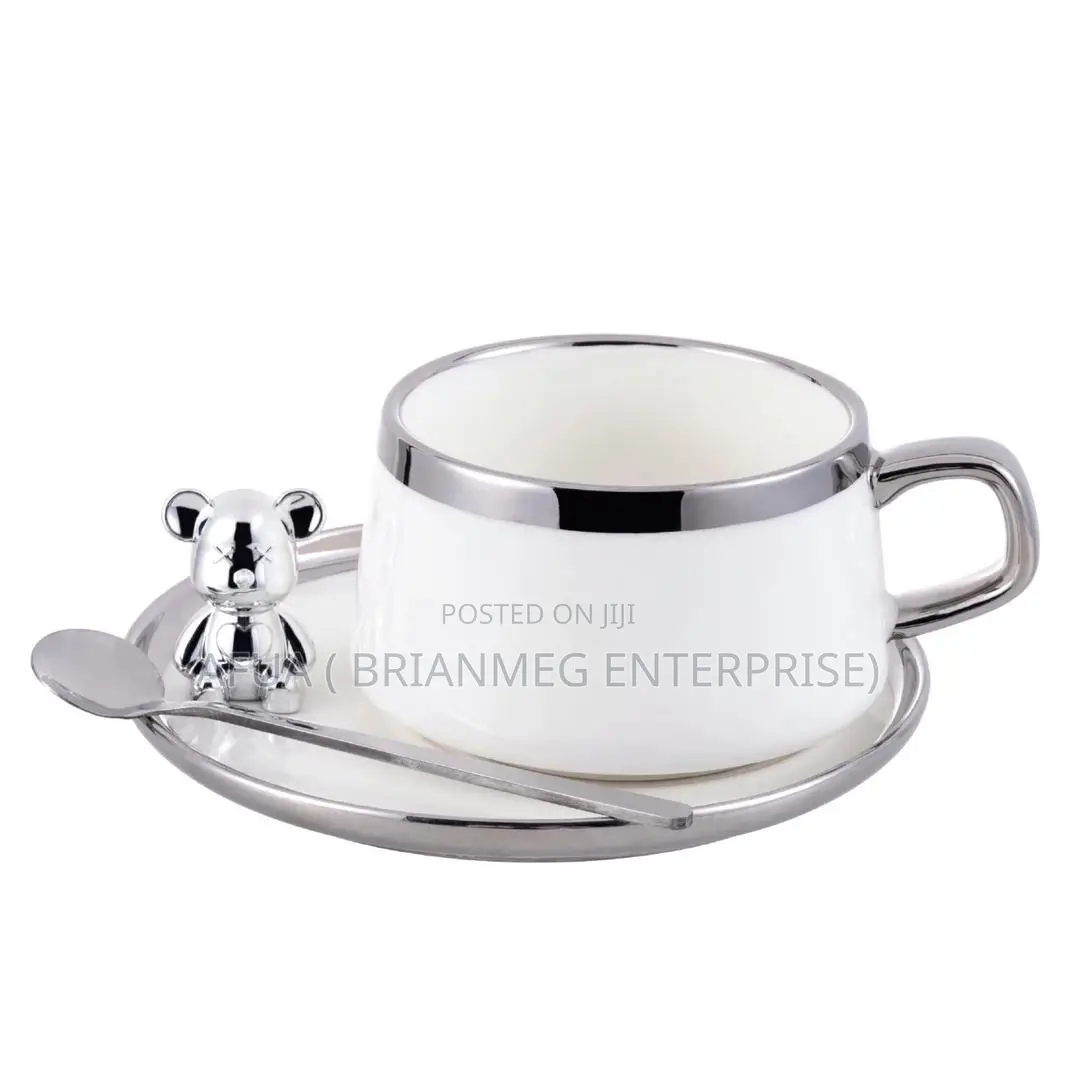 Luxury Ceramic Coffee Mug With Underplate and Spoon.