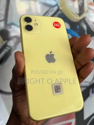 New Apple iPhone 11 64 GB Yellow